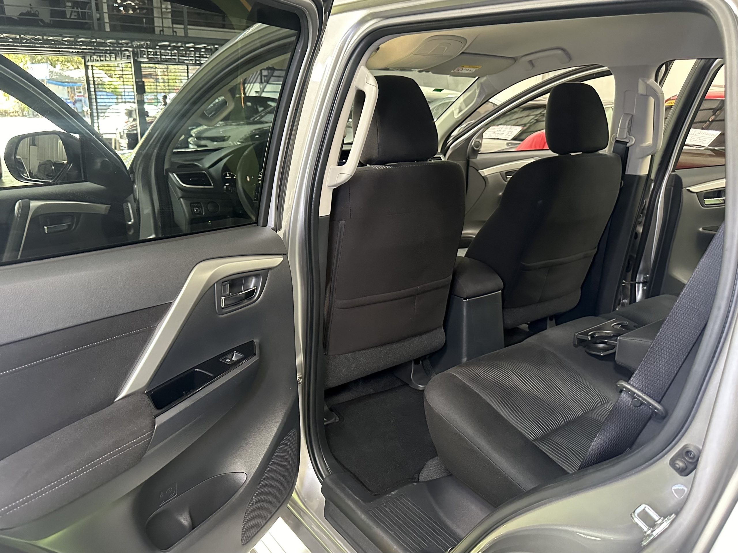 Used 1
                    MITSUBISHI
                     for Sale Image