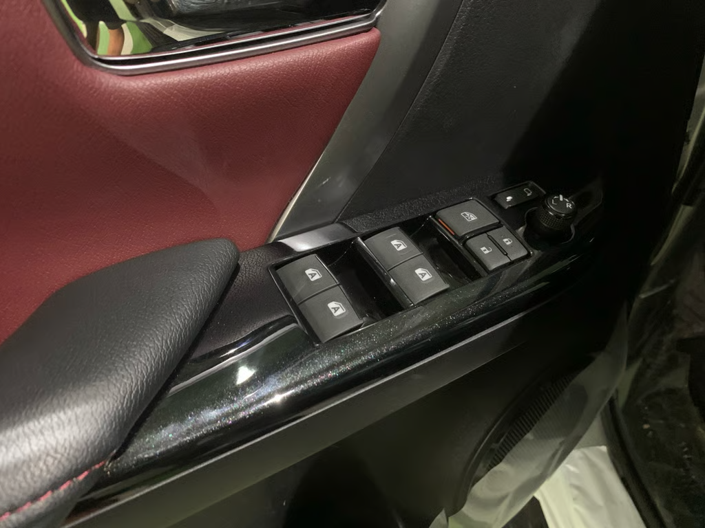 Used 1
                    TOYOTA
                     for Sale Image