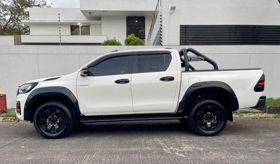 Used 5
                    TOYOTA
                     for Sale Image