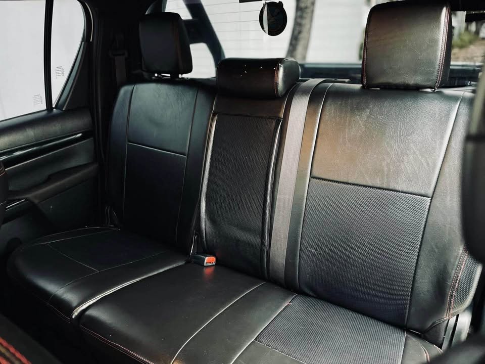 Used 5
                    TOYOTA
                     for Sale Image