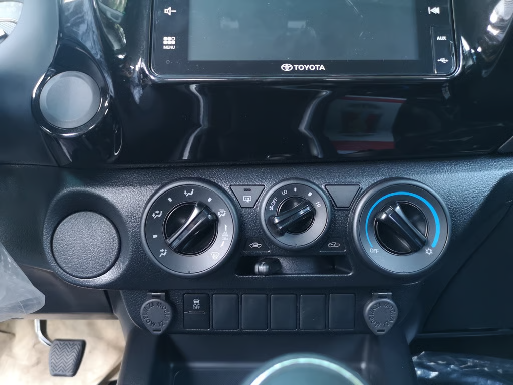 Used 1
                    TOYOTA
                     for Sale Image