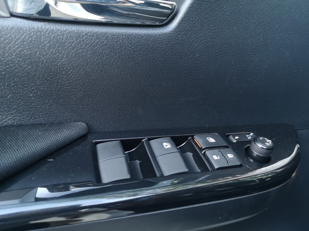 Used 1
                    TOYOTA
                     for Sale Image