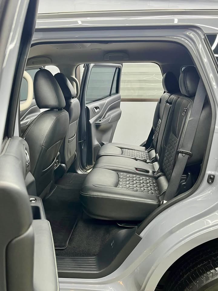 Used 1
                    NISSAN
                     for Sale Image