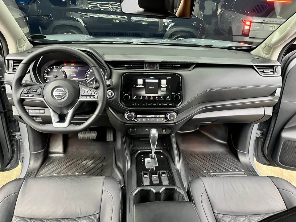 Used 1
                    NISSAN
                     for Sale Image