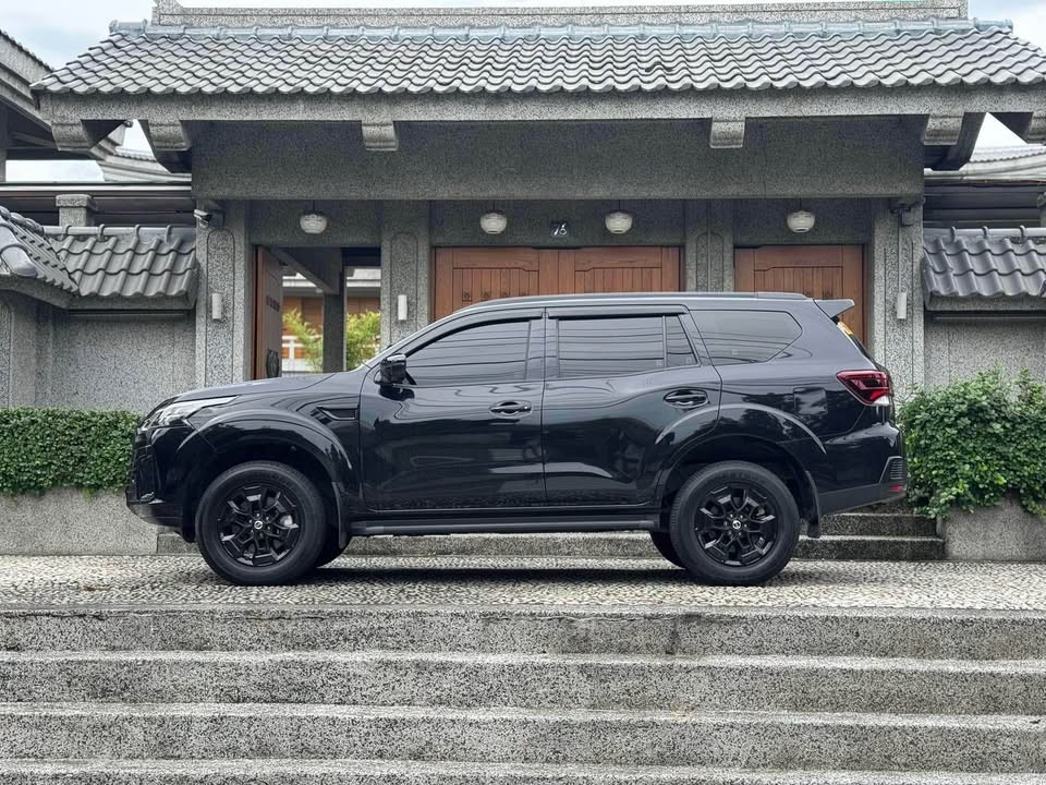 Used 1
                    NISSAN
                     for Sale Image