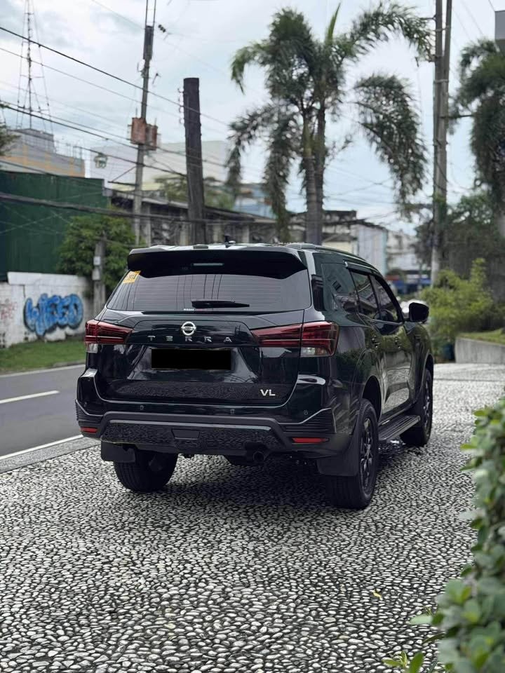 Used 1
                    NISSAN
                     for Sale Image