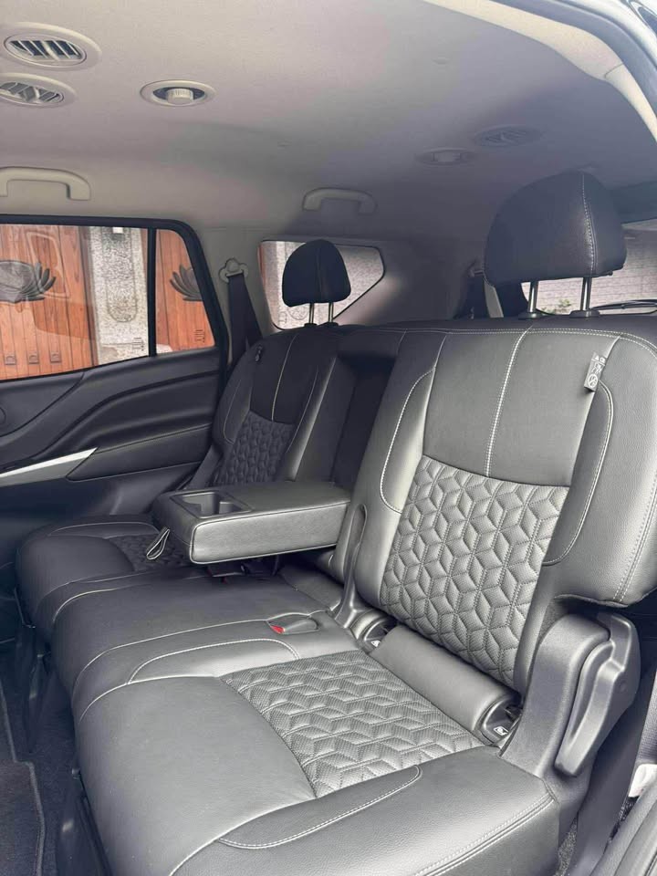 Used 1
                    NISSAN
                     for Sale Image