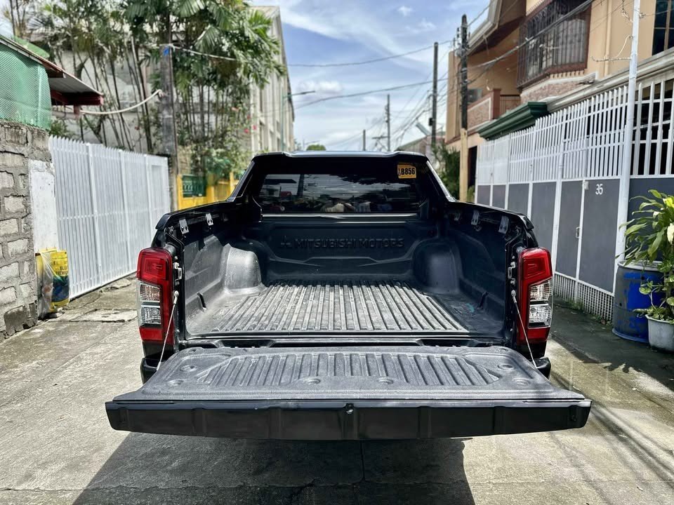 Used 1
                    MITSUBISHI
                     for Sale Image