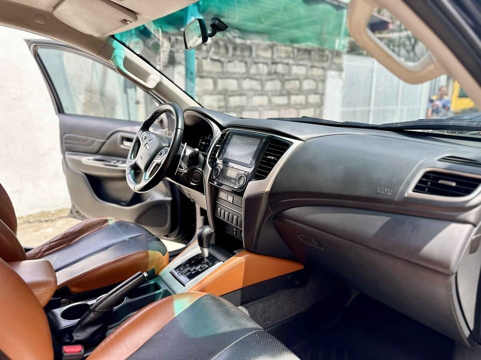 Used 1
                    MITSUBISHI
                     for Sale Image