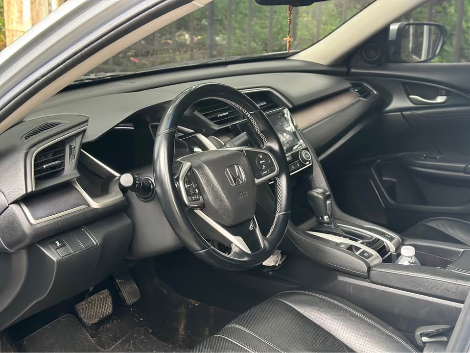 Used 1
                    HONDA
                     for Sale Image