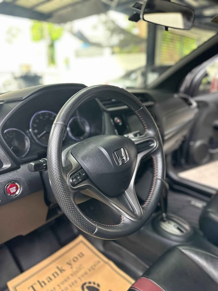 Used 1
                    HONDA
                     for Sale Image