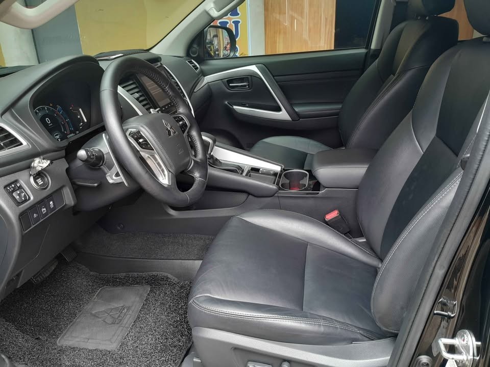 Used 1
                    MITSUBISHI
                     for Sale Image