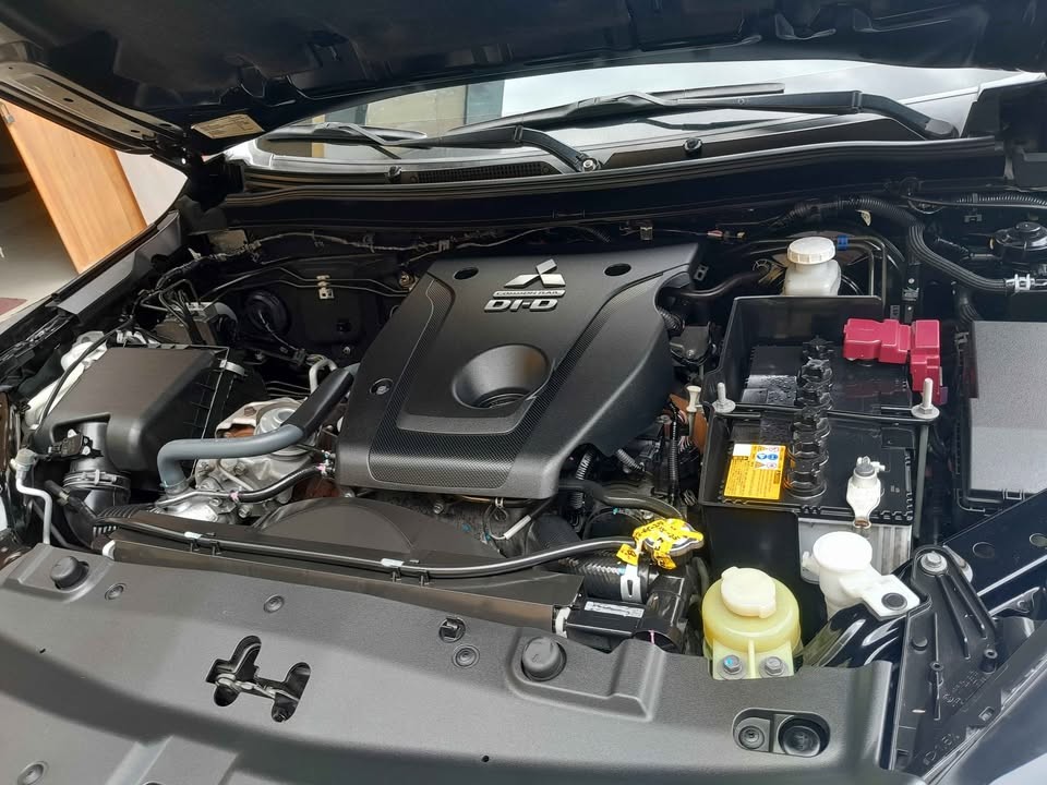 Used 1
                    MITSUBISHI
                     for Sale Image