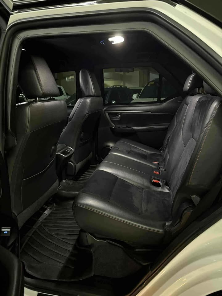 Used 1
                    TOYOTA
                     for Sale Image