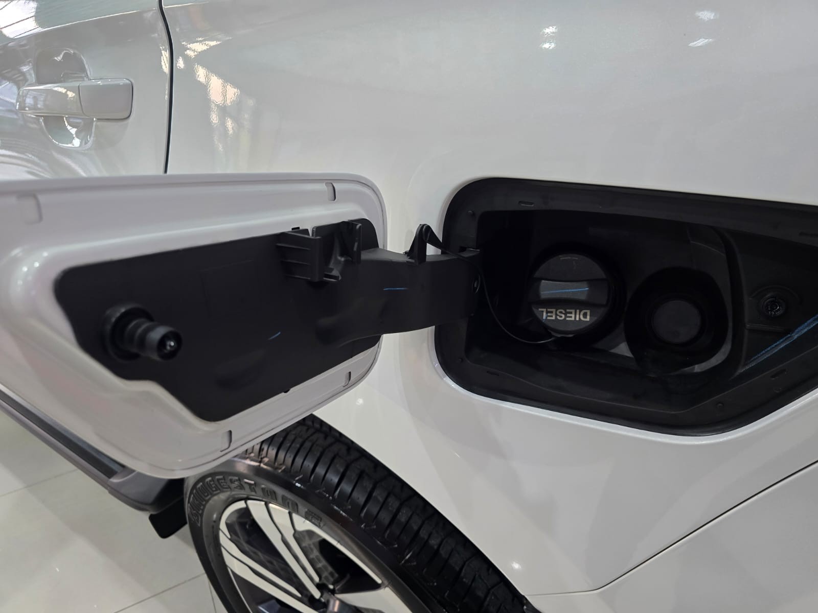 Used 1
                    ISUZU
                     for Sale Image