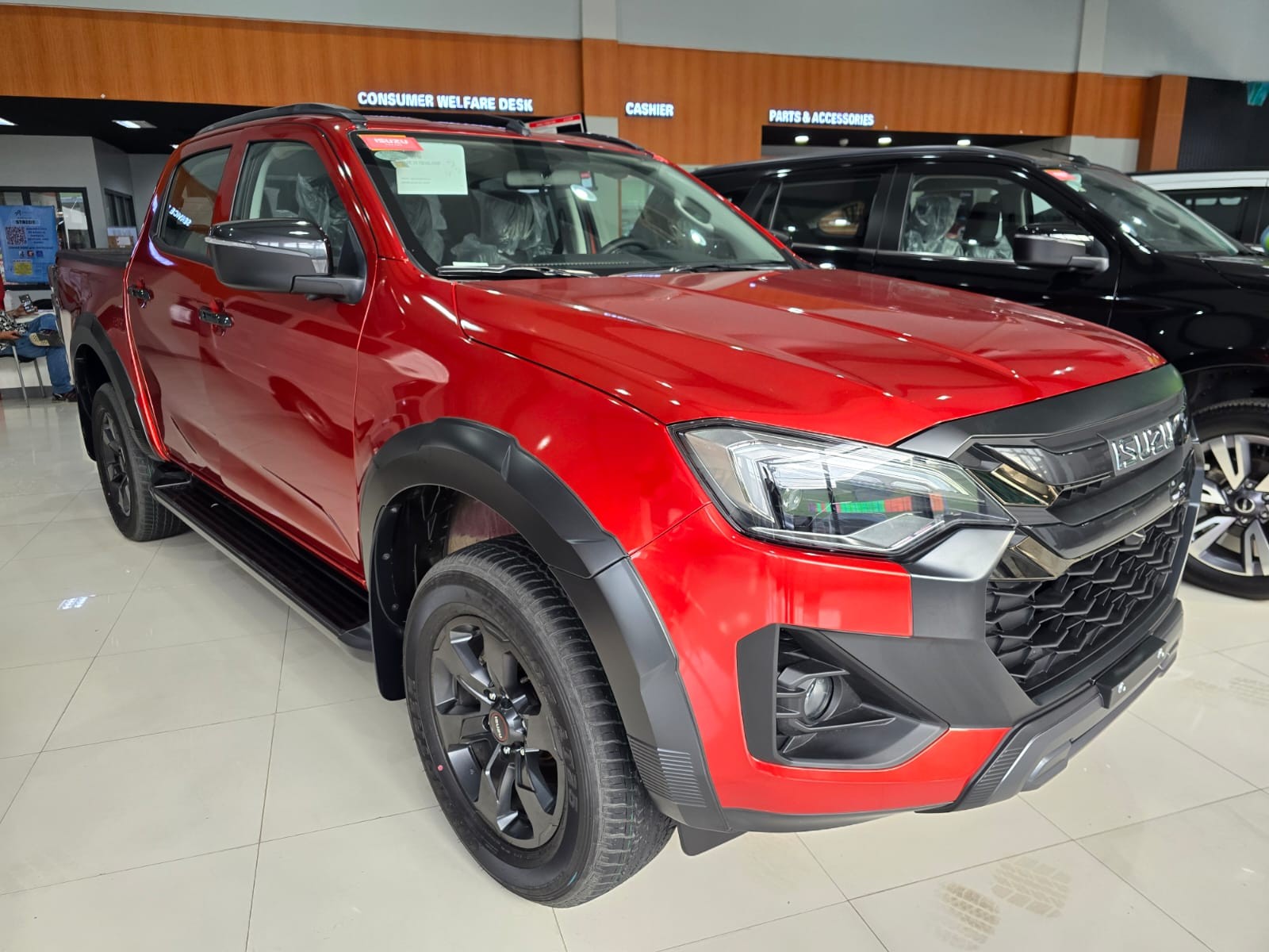 Used 1
                    ISUZU
                     for Sale Image