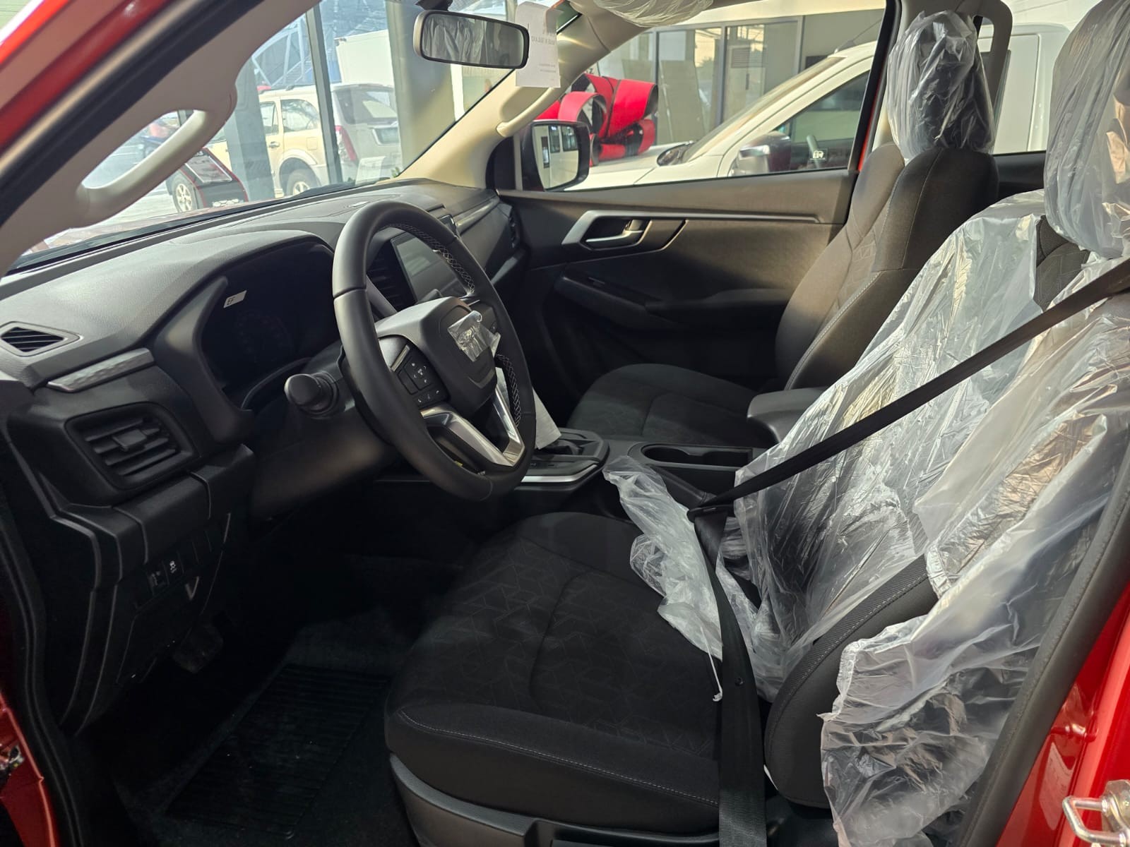 Used 1
                    ISUZU
                     for Sale Image