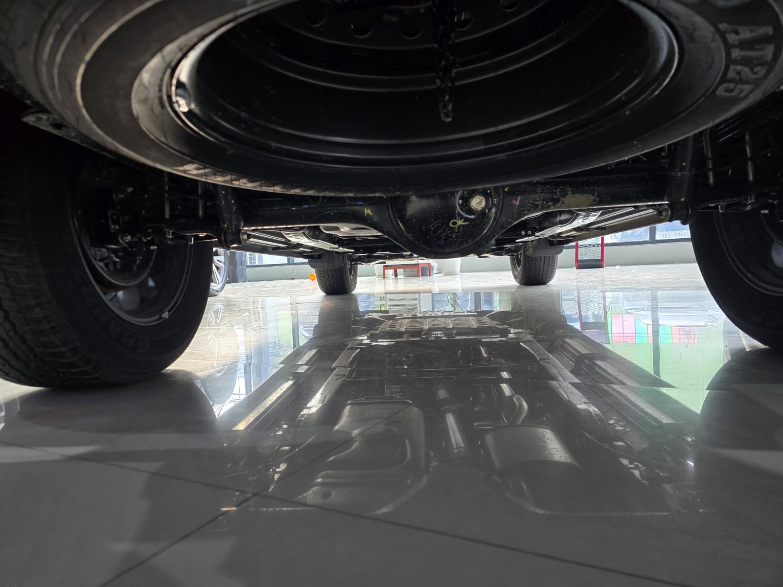 Used 1
                    ISUZU
                     for Sale Image