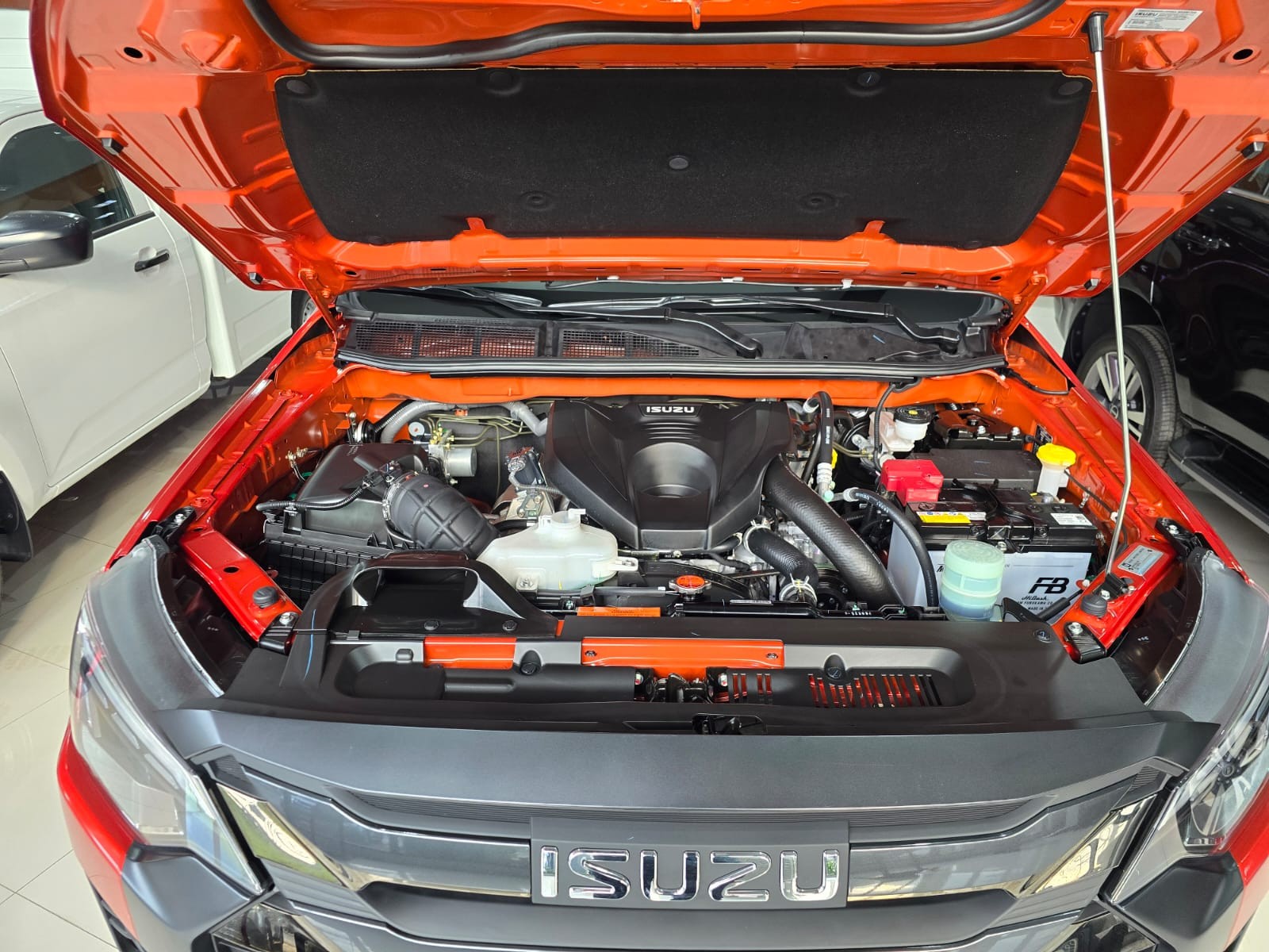 Used 1
                    ISUZU
                     for Sale Image