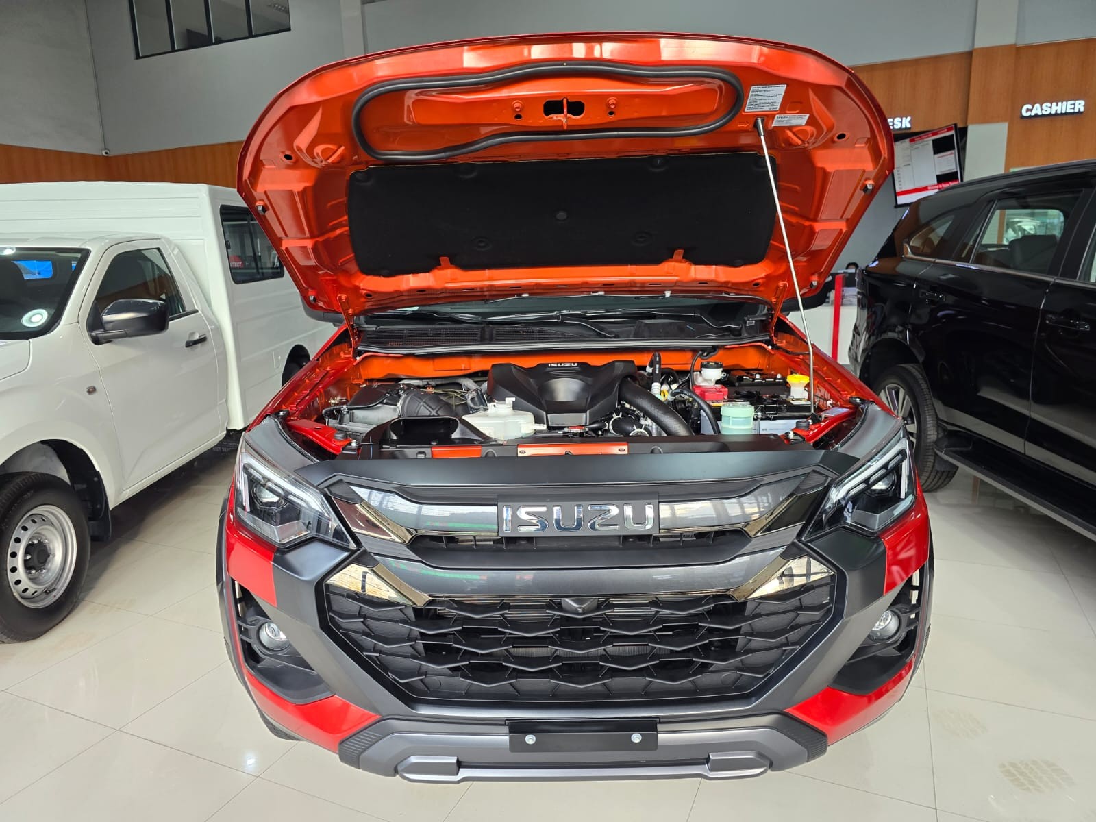 Used 1
                    ISUZU
                     for Sale Image