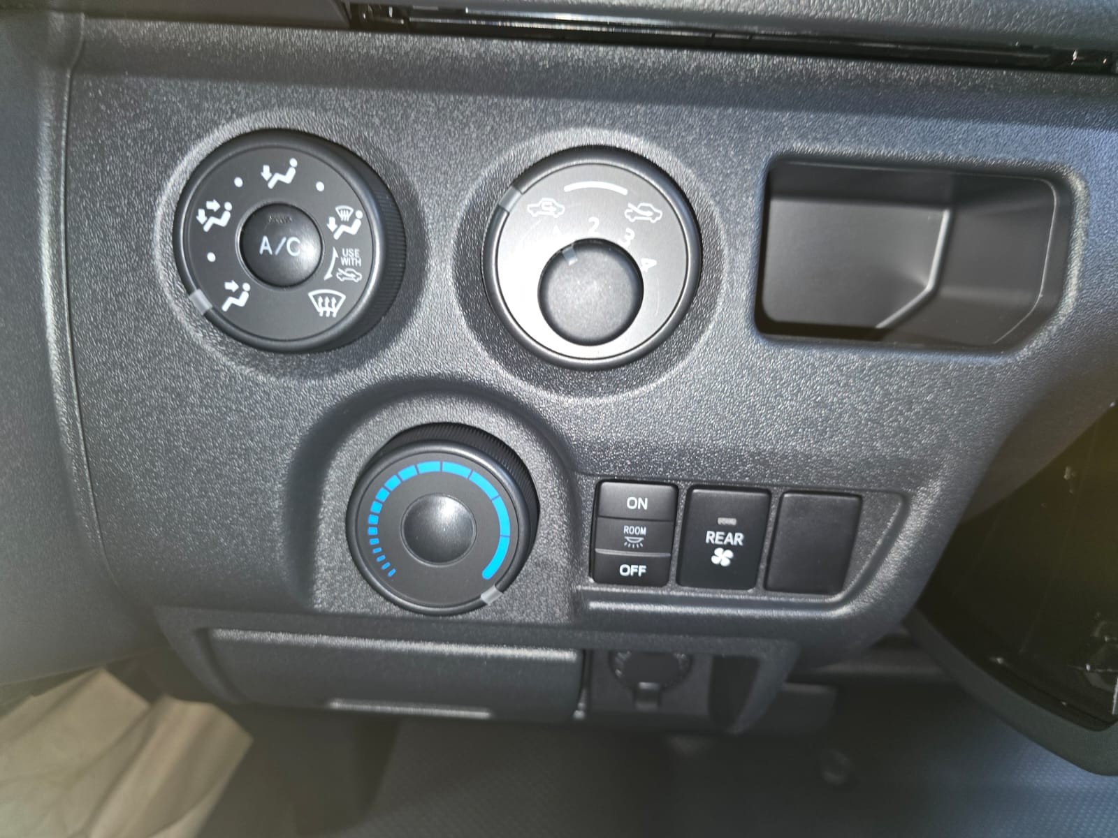 Used 1
                    TOYOTA
                     for Sale Image