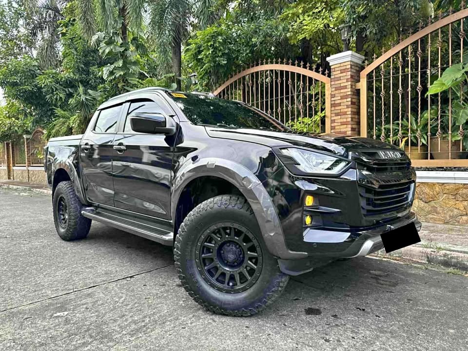 Used 1
                    ISUZU
                     for Sale Image