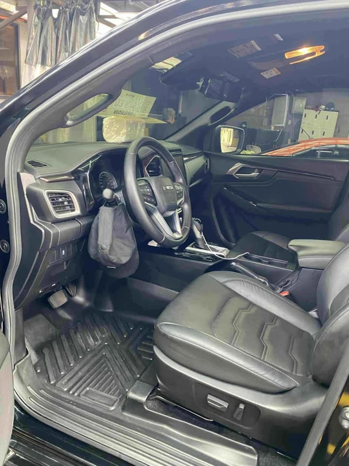 Used 1
                    ISUZU
                     for Sale Image