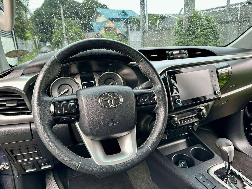 Used 1
                    TOYOTA
                     for Sale Image
