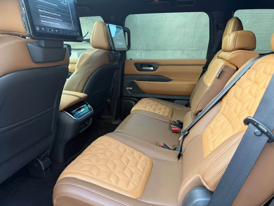 Used 1
                    NISSAN
                     for Sale Image