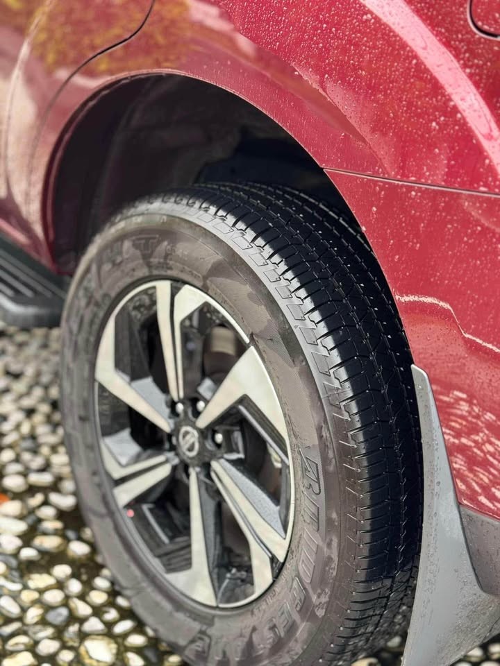 Used 1
                    NISSAN
                     for Sale Image