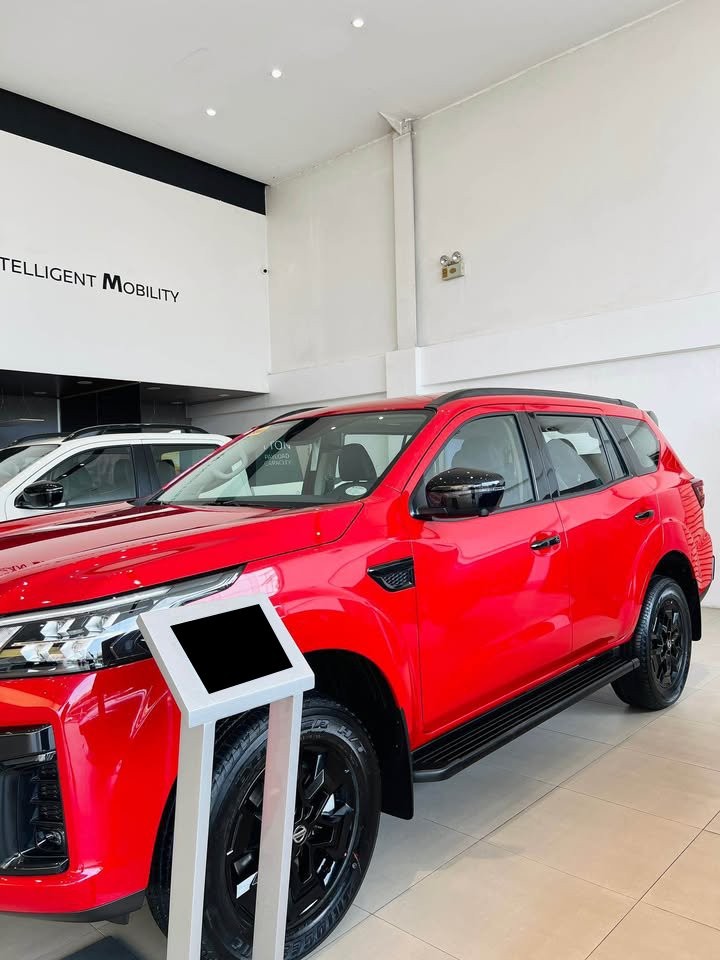 Used 1
                    NISSAN
                     for Sale Image