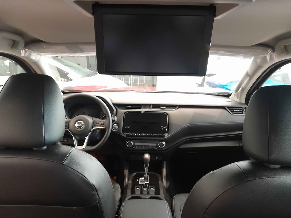 Used 1
                    NISSAN
                     for Sale Image