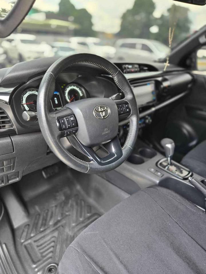 Used 1
                    TOYOTA
                     for Sale Image