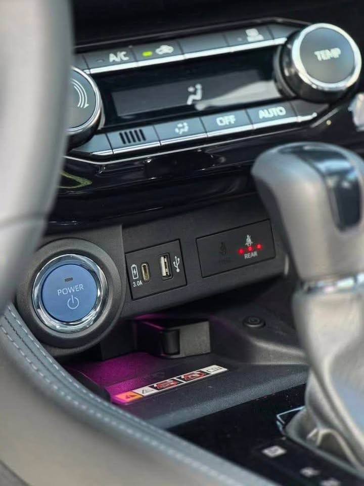 Used 1
                    TOYOTA
                     for Sale Image