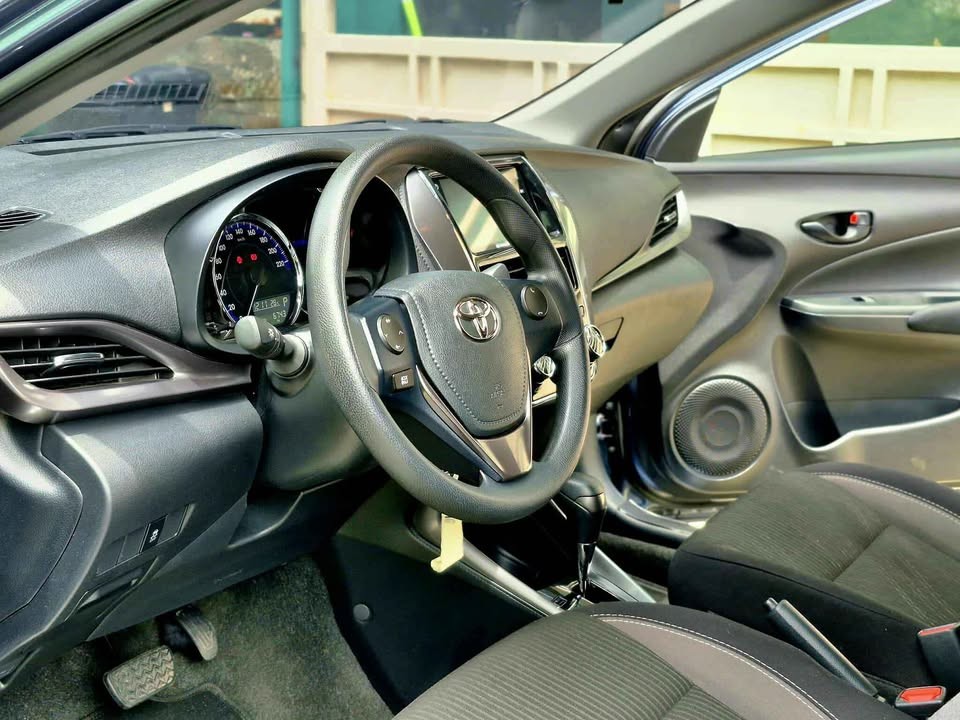 Used 1
                    TOYOTA
                     for Sale Image