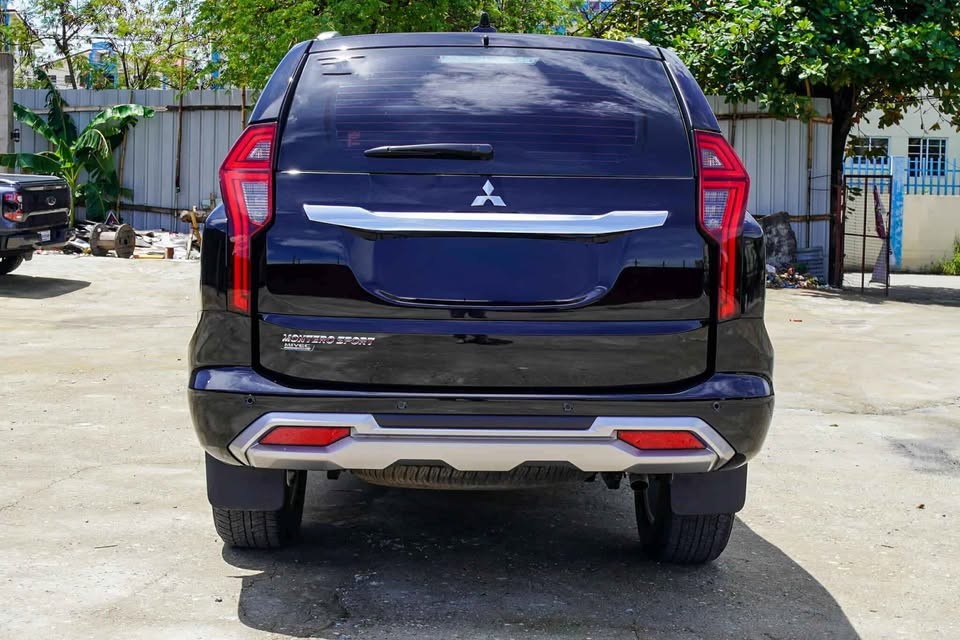 Used 1
                    MITSUBISHI
                     for Sale Image