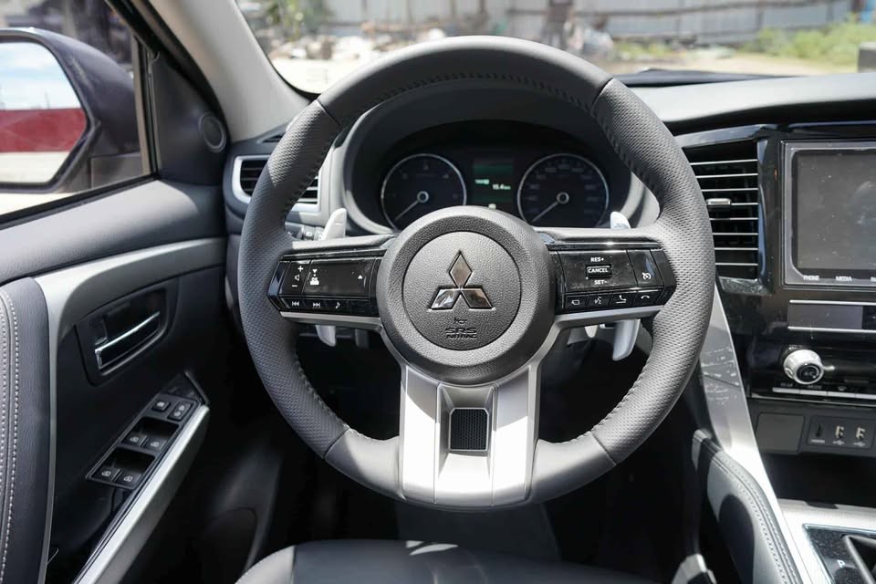 Used 1
                    MITSUBISHI
                     for Sale Image