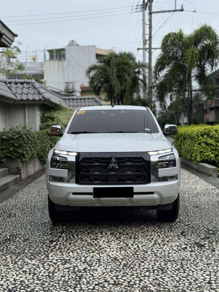 Used 1
                    MITSUBISHI
                     for Sale Image