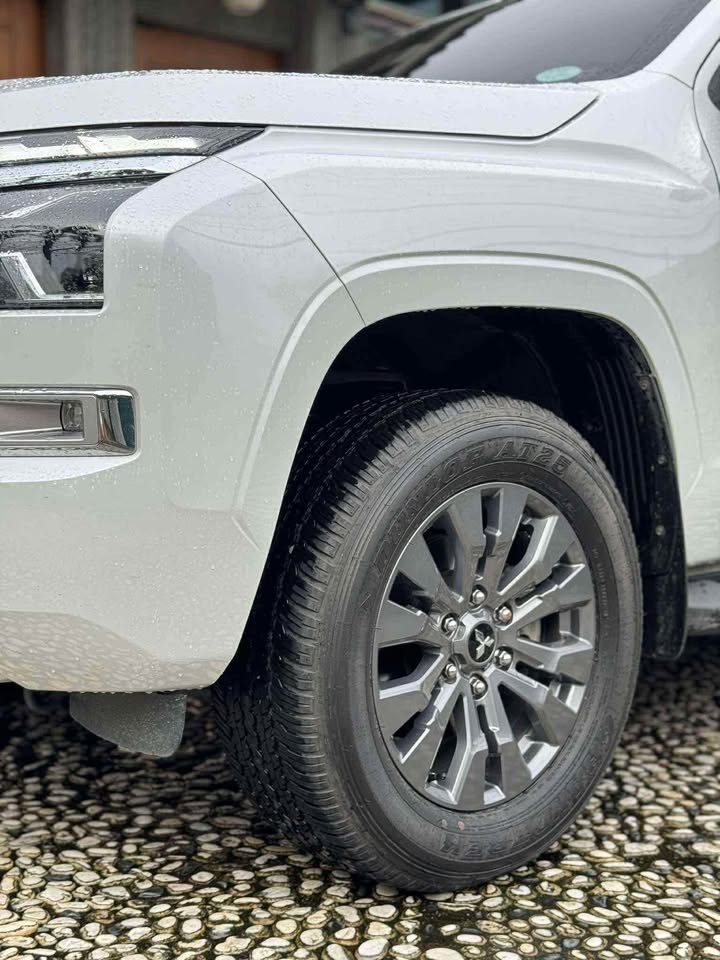 Used 1
                    MITSUBISHI
                     for Sale Image