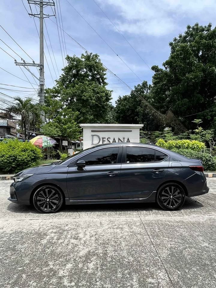 Used 1
                    HONDA
                     for Sale Image