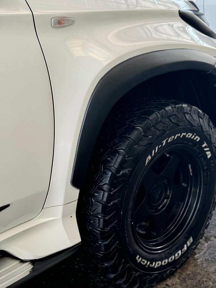 Used 1
                    MITSUBISHI
                     for Sale Image