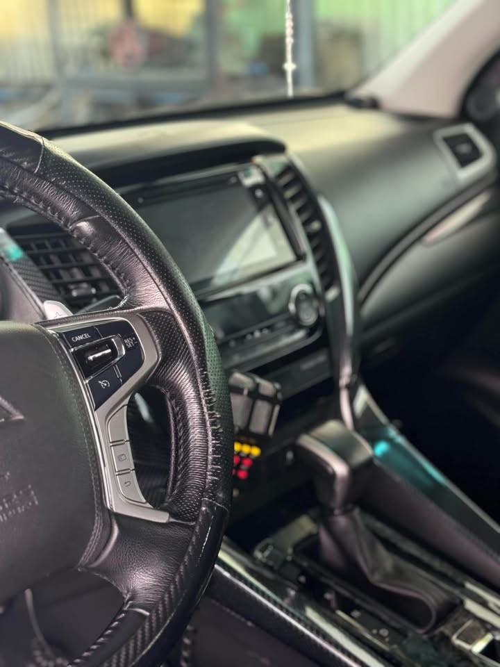 Used 1
                    MITSUBISHI
                     for Sale Image