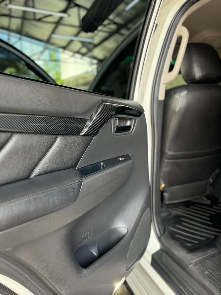 Used 1
                    MITSUBISHI
                     for Sale Image