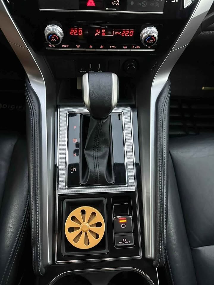 Used 1
                    MITSUBISHI
                     for Sale Image