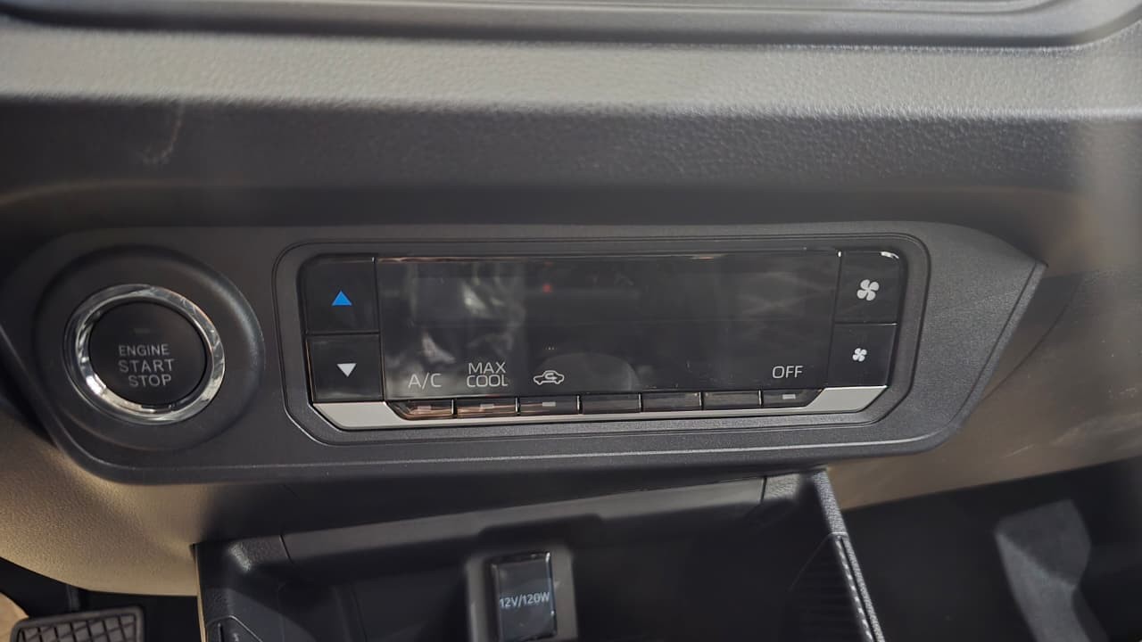 Used 1
                    TOYOTA
                     for Sale Image