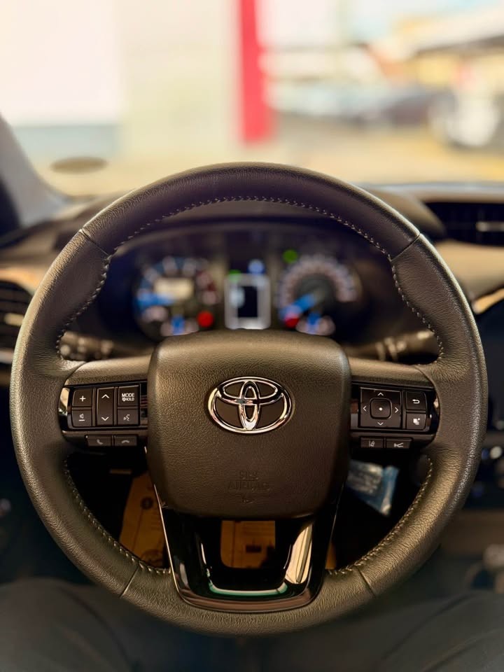 Used 1
                    TOYOTA
                     for Sale Image