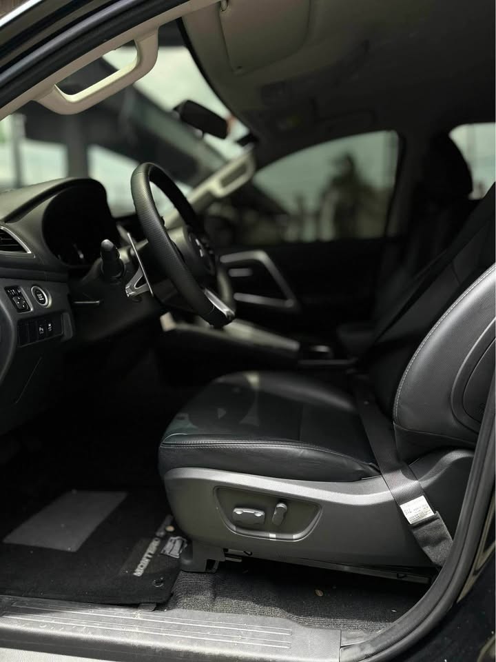 Used 1
                    MITSUBISHI
                     for Sale Image