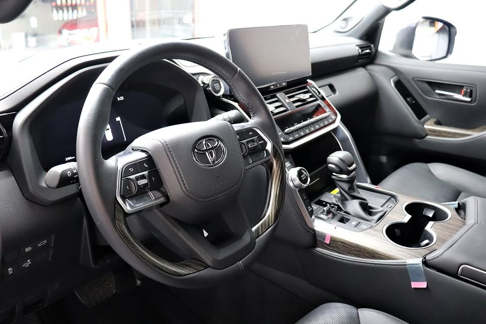Used 1
                    TOYOTA
                     for Sale Image