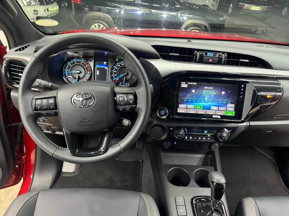 Used 1
                    TOYOTA
                     for Sale Image