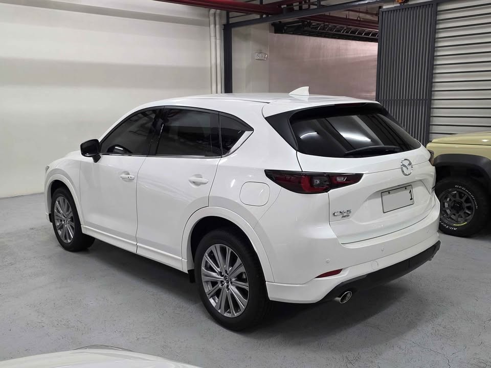 Used 1
                    MAZDA
                     for Sale Image